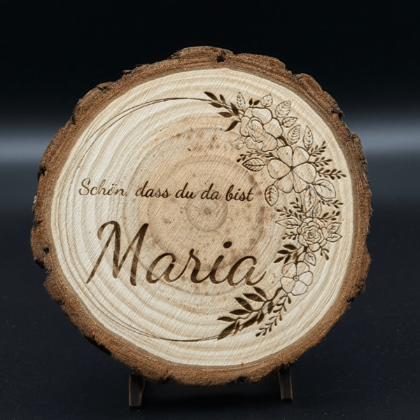 Namensschild aus Holz in Holzstammoptik